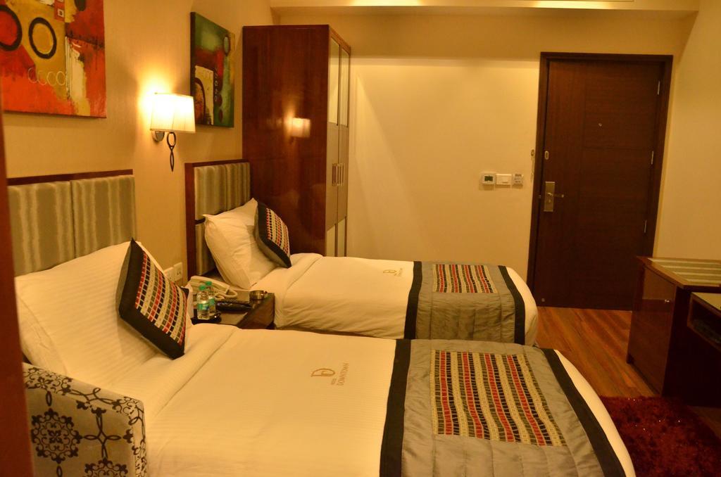 Hotel Down Town Jalandhar Ruang foto